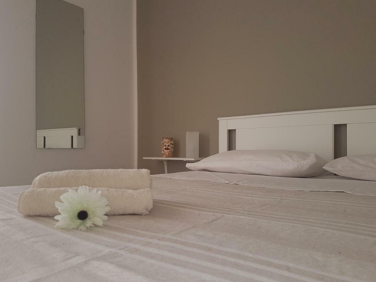 Donnapeppina Siracusa Plemmirio Ngoại thất bức ảnh