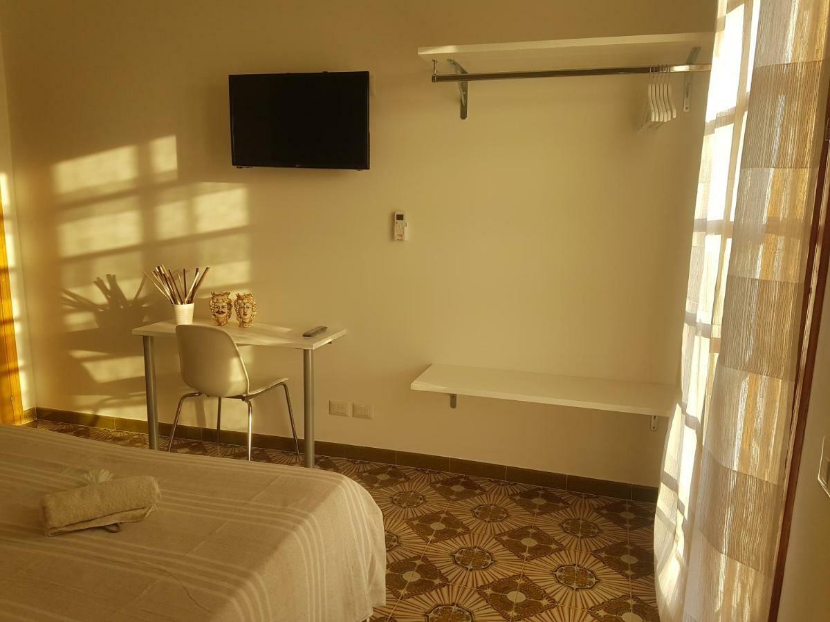 Donnapeppina Siracusa Plemmirio Ngoại thất bức ảnh