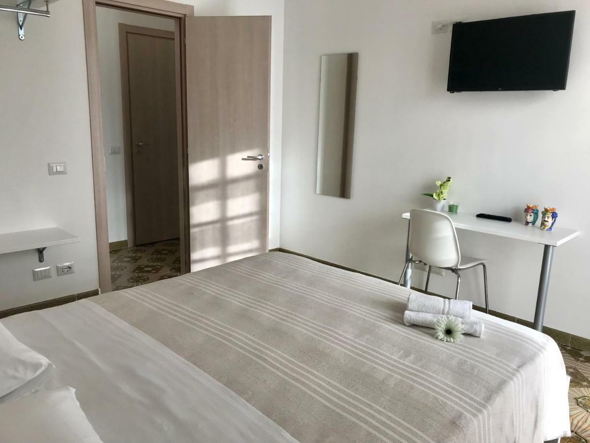 Donnapeppina Siracusa Plemmirio Ngoại thất bức ảnh