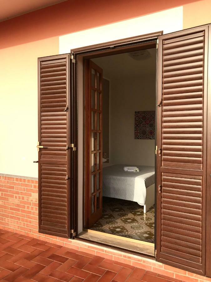 Donnapeppina Siracusa Plemmirio Ngoại thất bức ảnh